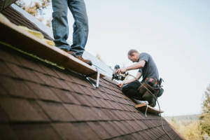 Local Roofers in Redbud, IL